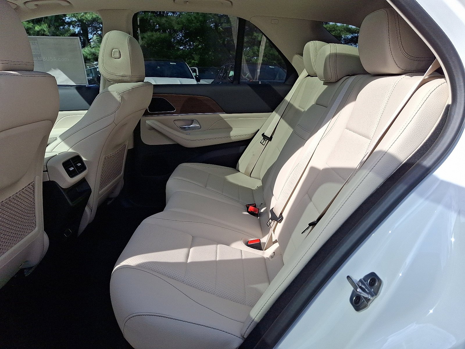 New 2026 Polar White Mercedes-Benz GLE 350 image 6