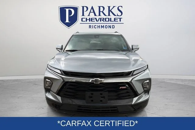 Used 2025 Sterling Gray Metallic Chevrolet RS image 3