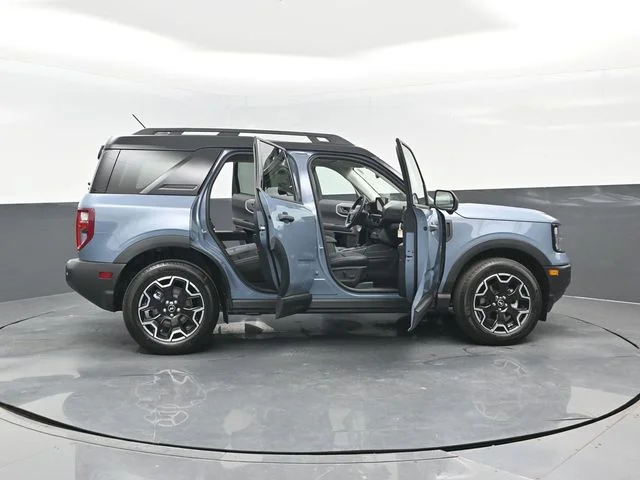 New 2026 Azure Gray Metallic Tri-Coat Ford Outer Banks® image 27