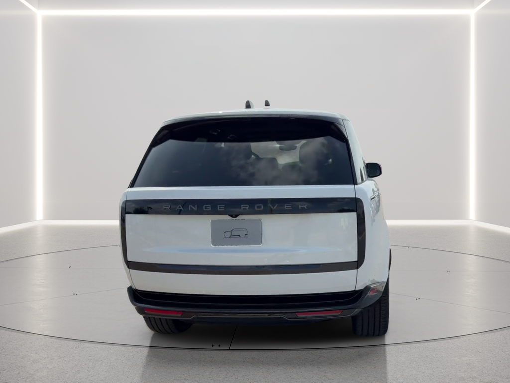 New 2026 Fuji White Land Rover SE image 6