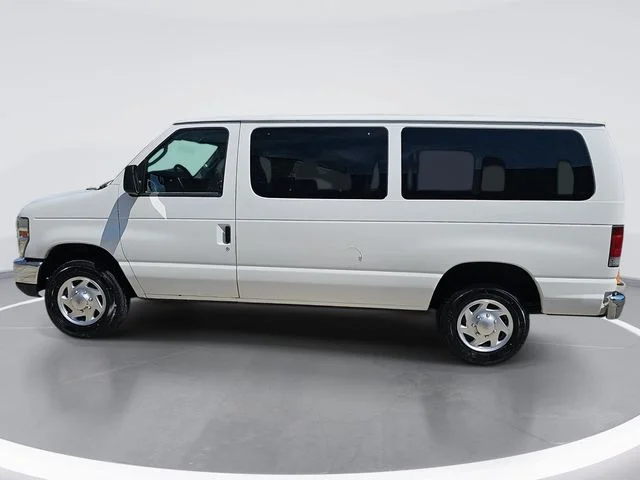 Used 2010 White Ford XLT image 8