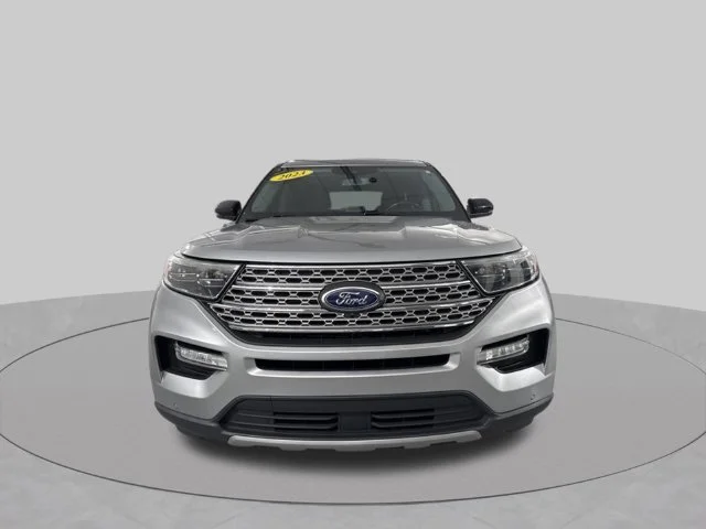 Used 2023 Silver Ford Limited image 3
