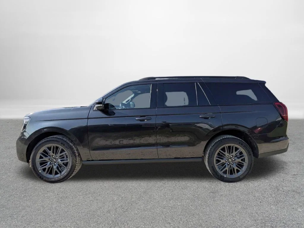 New 2027 Dark Matter Gray Metallic Ford Platinum image 6