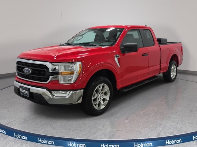 Used 2021 Red Ford XLT image 1