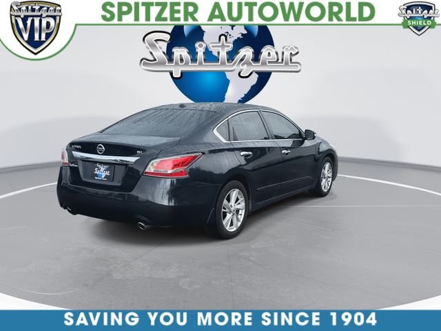Used 2015 Black Nissan 2.5 SL image 9