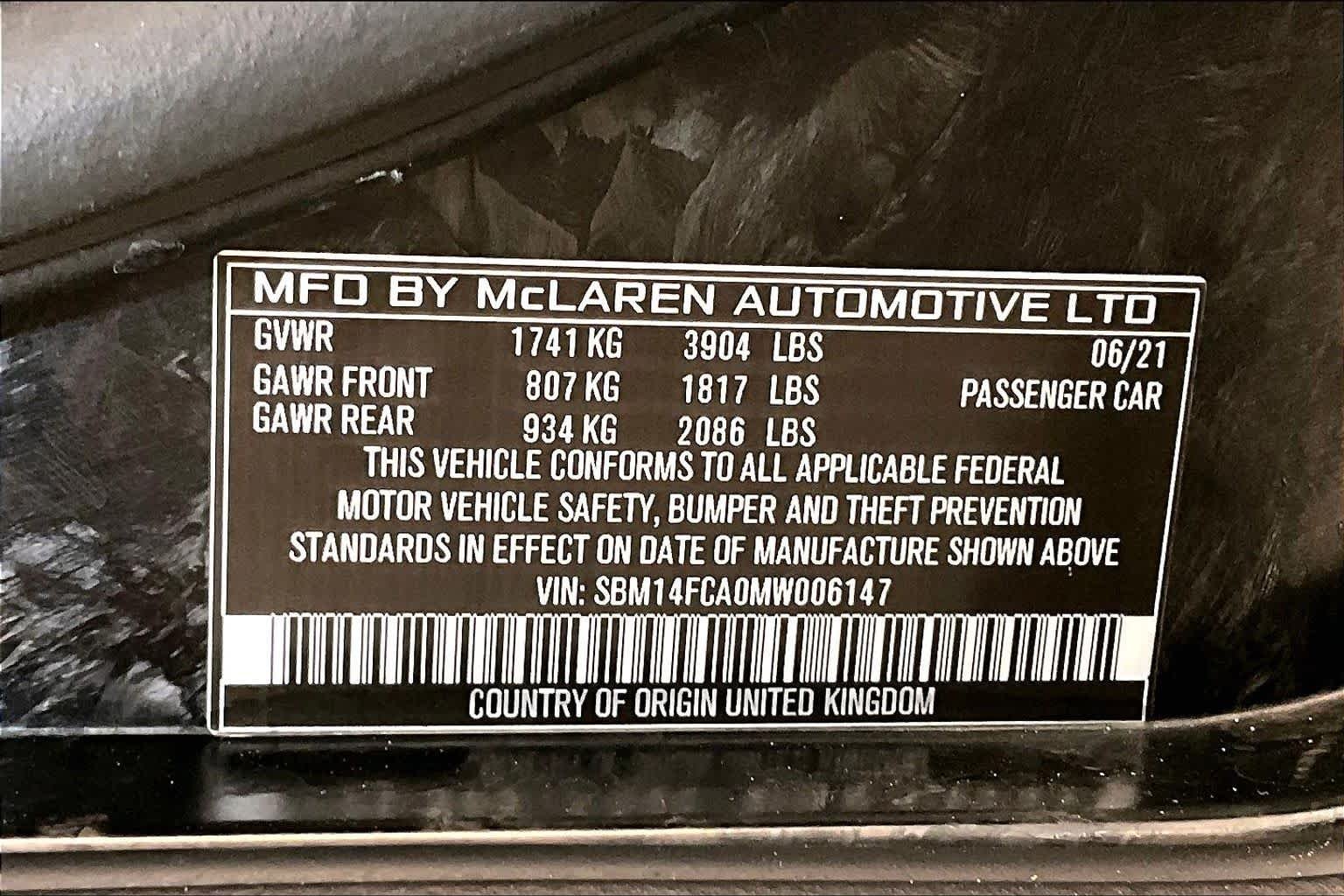 Used 2021 Ceramic Grey McLaren Performance image 29