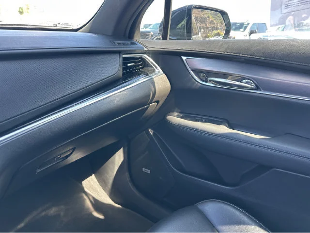 2022 Cadillac XT6 Luxury - Photo 8