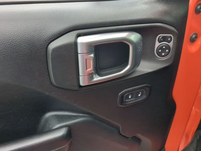 Used 2020 Orange Jeep Sport S image 13