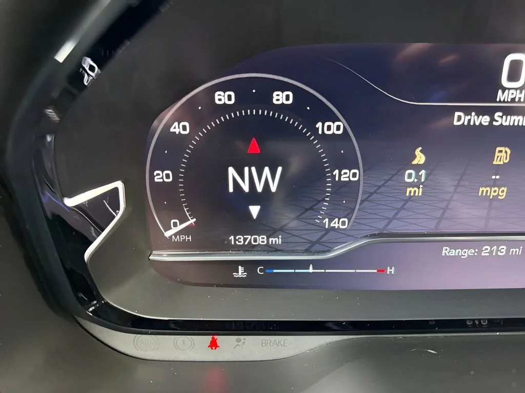 Used 2024 Onyx Black GMC Denali image 28