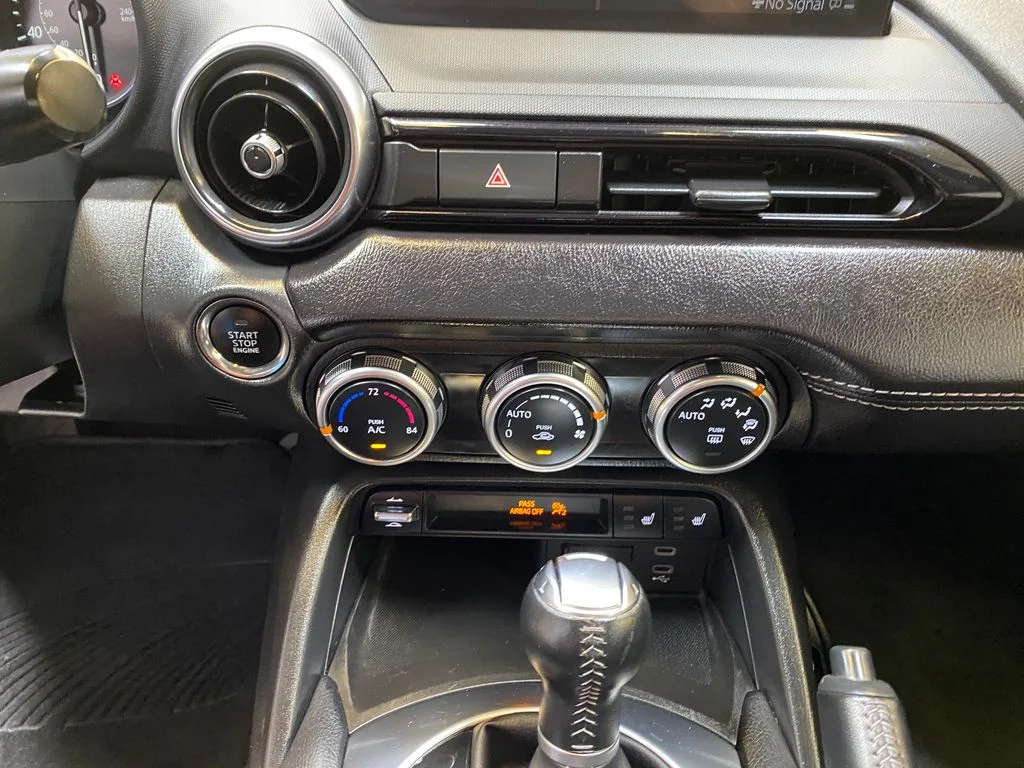Used 2025 Gray Mazda Grand Touring image 37