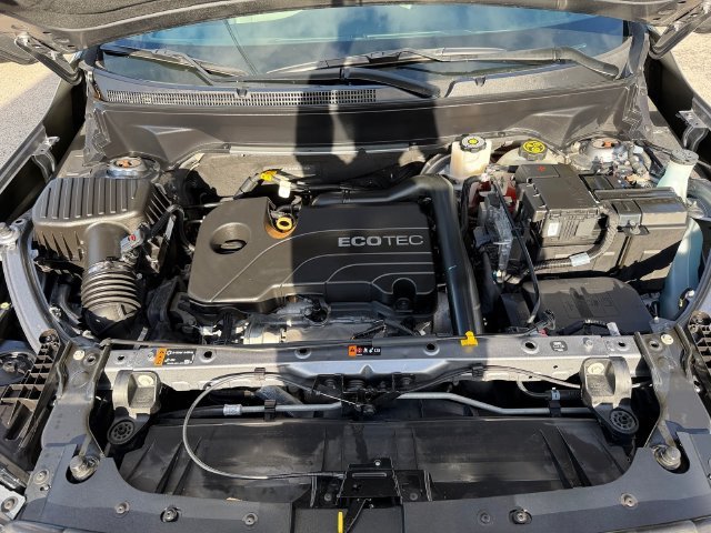 Used 2021 Gray GMC SLE image 20