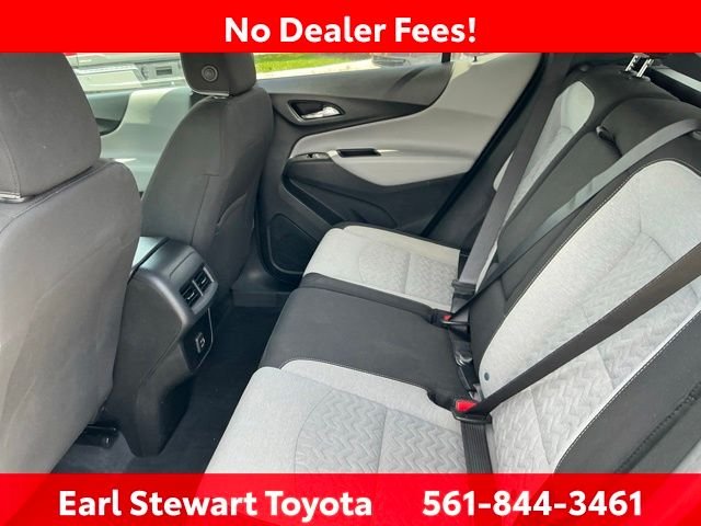 Used 2022 Gray Chevrolet LT image 18