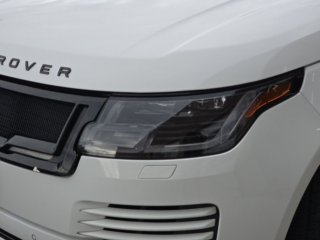 Used 2020 White Land Rover HSE image 33