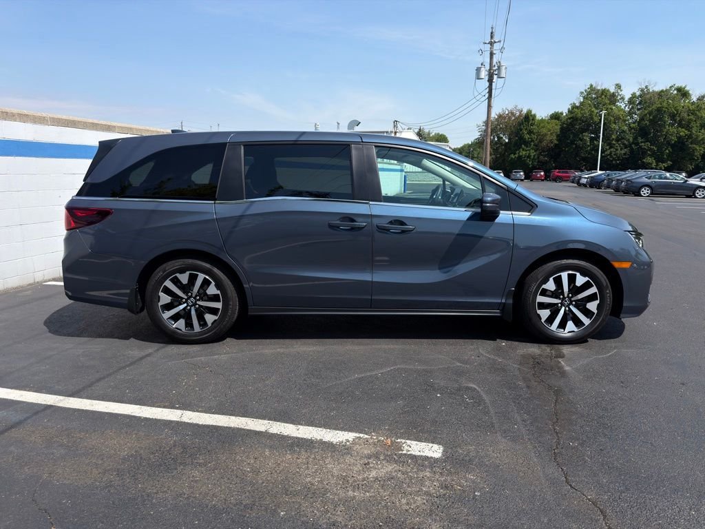 2025 Honda Odyssey EX-L - Photo 6
