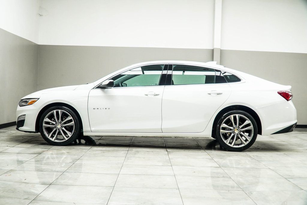 Used 2024 White Chevrolet LT image 9