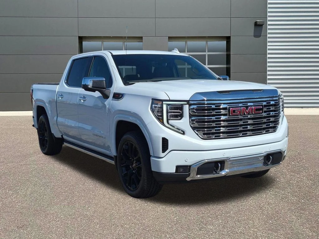 2026 GMC Sierra 1500 Denali - Photo 3