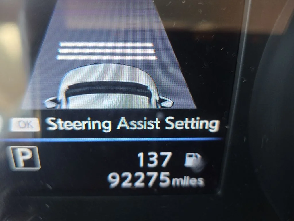 Used 2020 Green Nissan SL image 21
