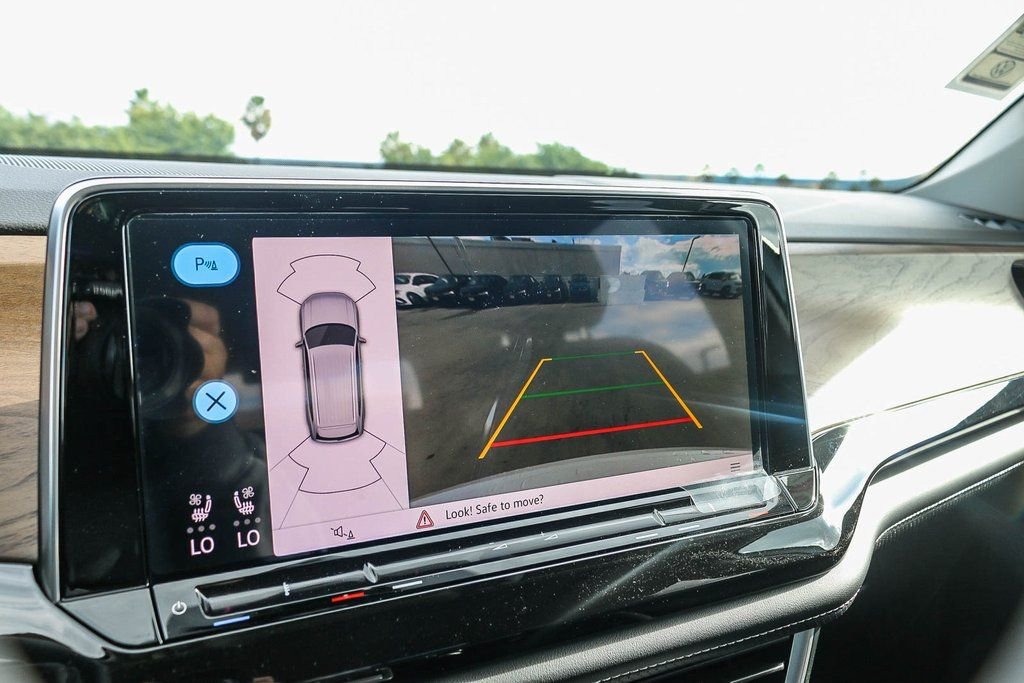 2026 Volkswagen Atlas SE w/Tech - Photo 29