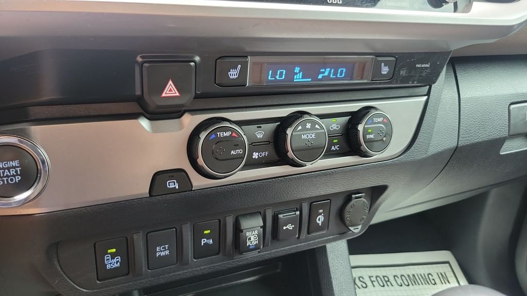 Certified Used 2022 Green Toyota Limited image 30