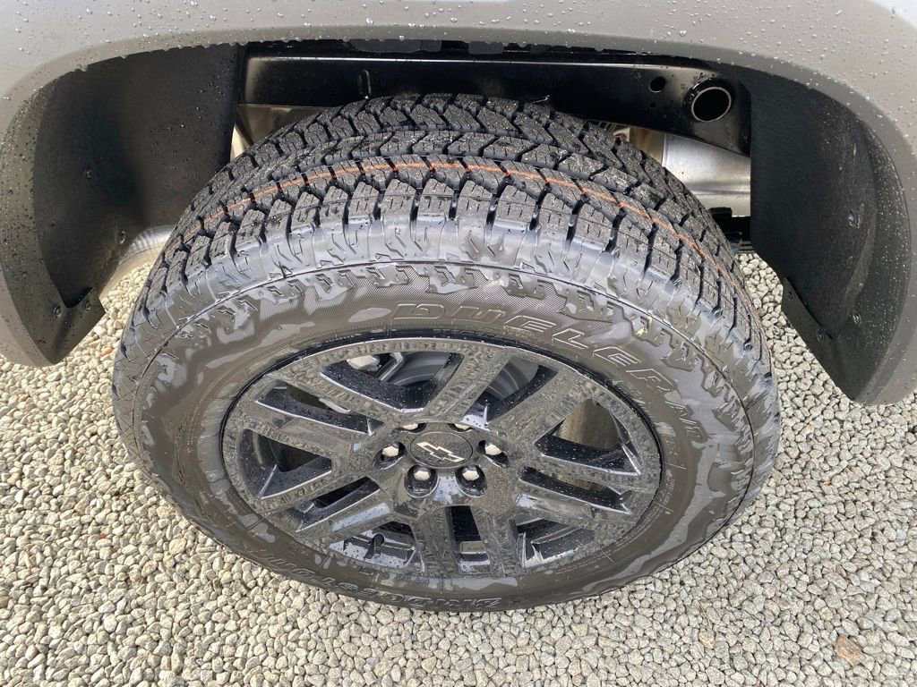 2025 Chevrolet Colorado Trail Boss - Photo 24