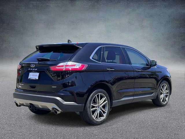 Used 2022 Black Ford Titanium image 2