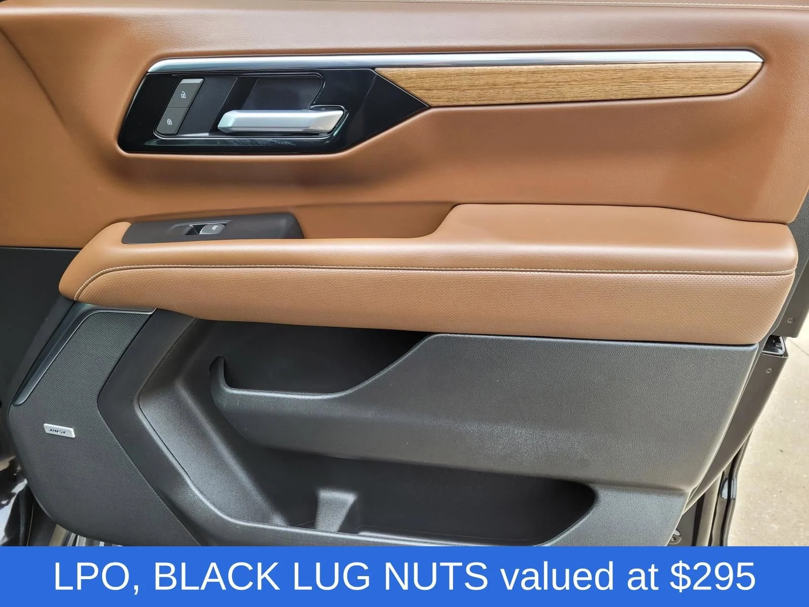 Used 2025 Black Chevrolet High Country image 8