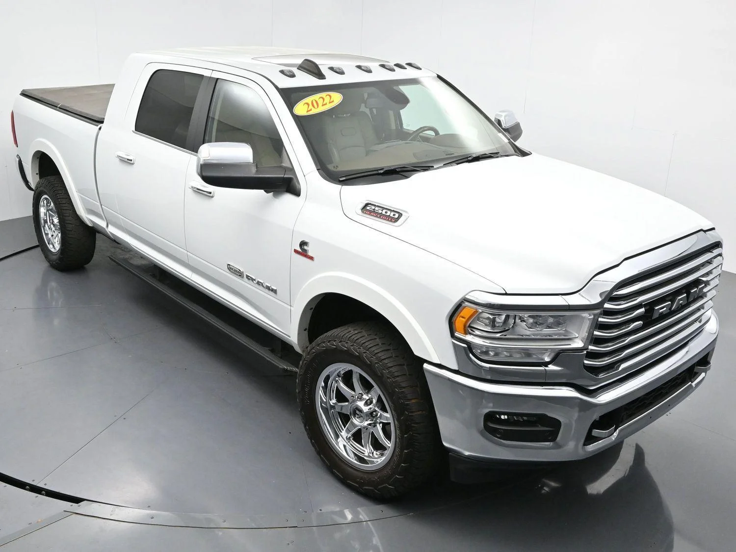 Used 2022 Bright White Clearcoat Ram Longhorn image 41