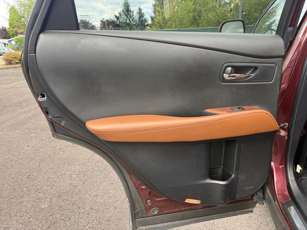 Used 2014 Claret Mica Lexus 350 image 21