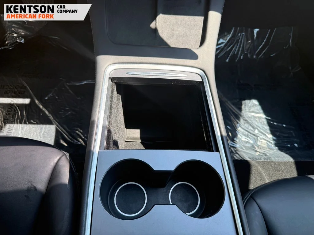 Used 2023 White Tesla Long Range image 18