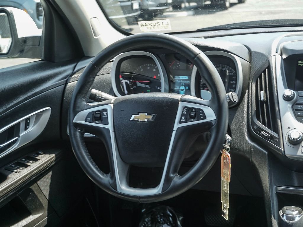 Used 2017 Summit White Chevrolet LT image 16