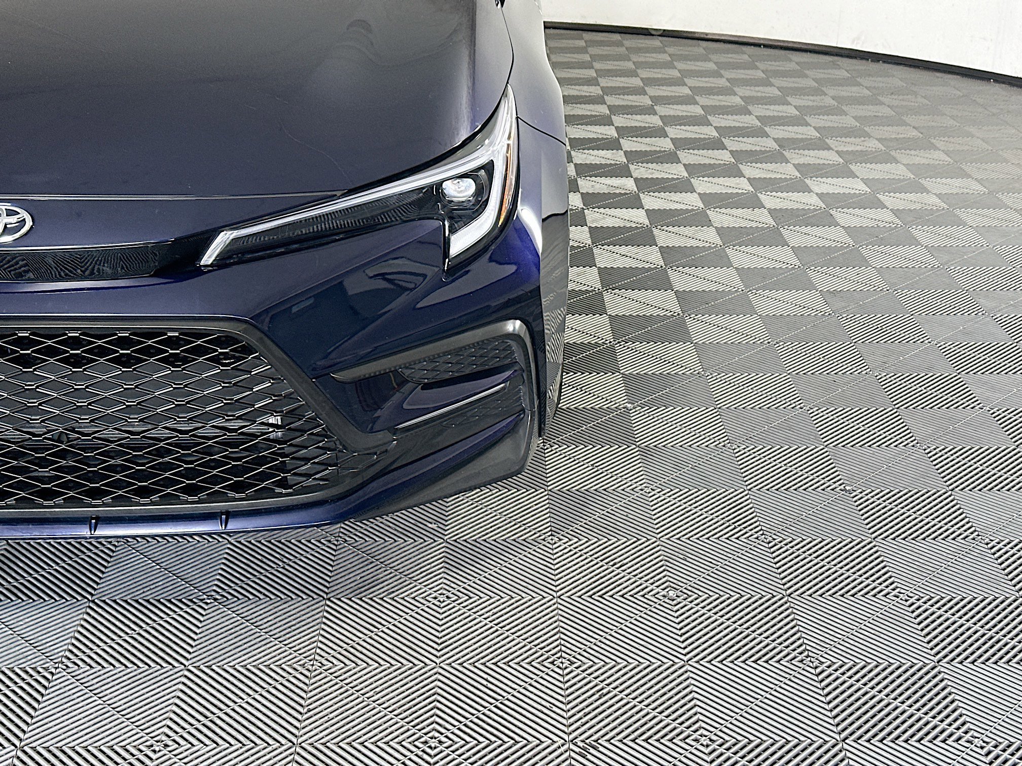 Used 2025 Blueprint Toyota SE image 9
