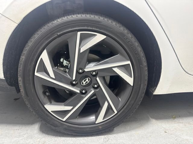 Certified Used 2025 White Hyundai Limited image 6