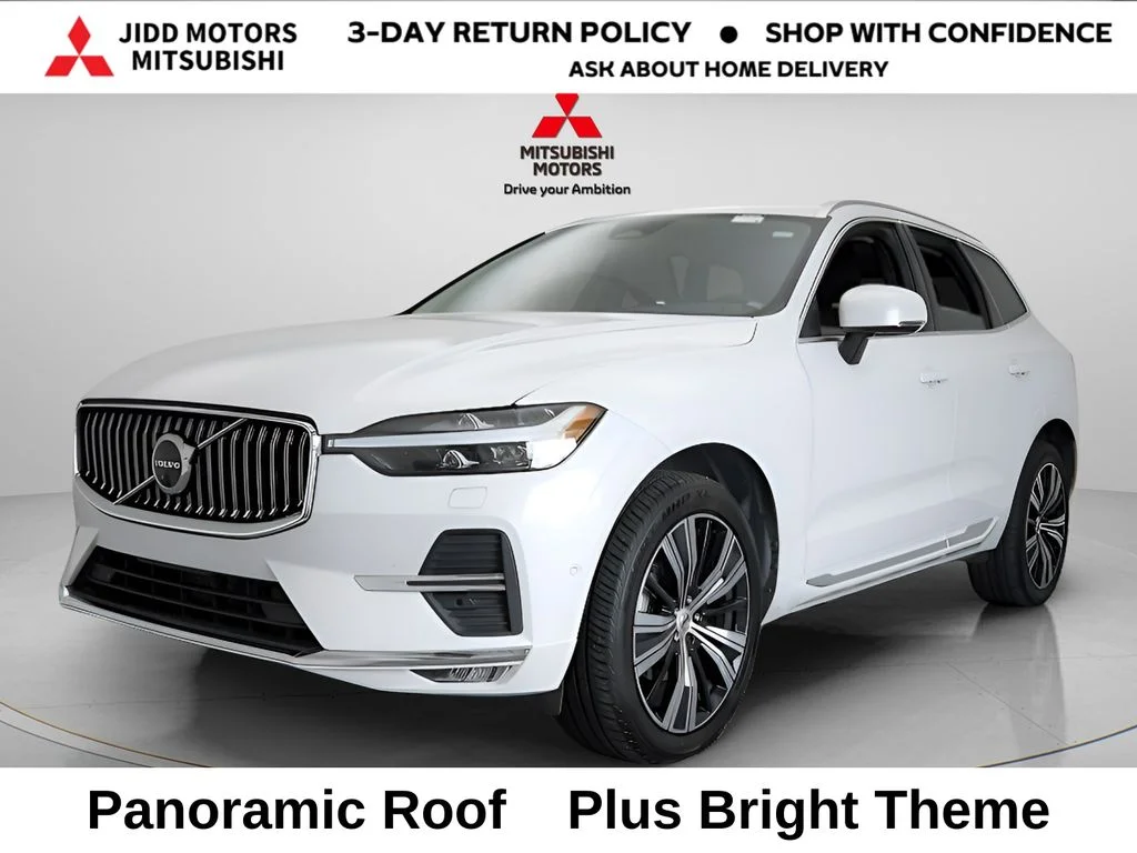2023 Volvo XC60 B5 Plus Bright Theme AWD's photo