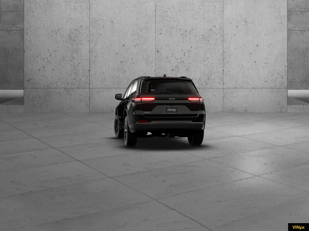 New 2026 Diamond Black Crystal Pearl-Coat Exterior Paint Jeep Laredo Altitude image 12