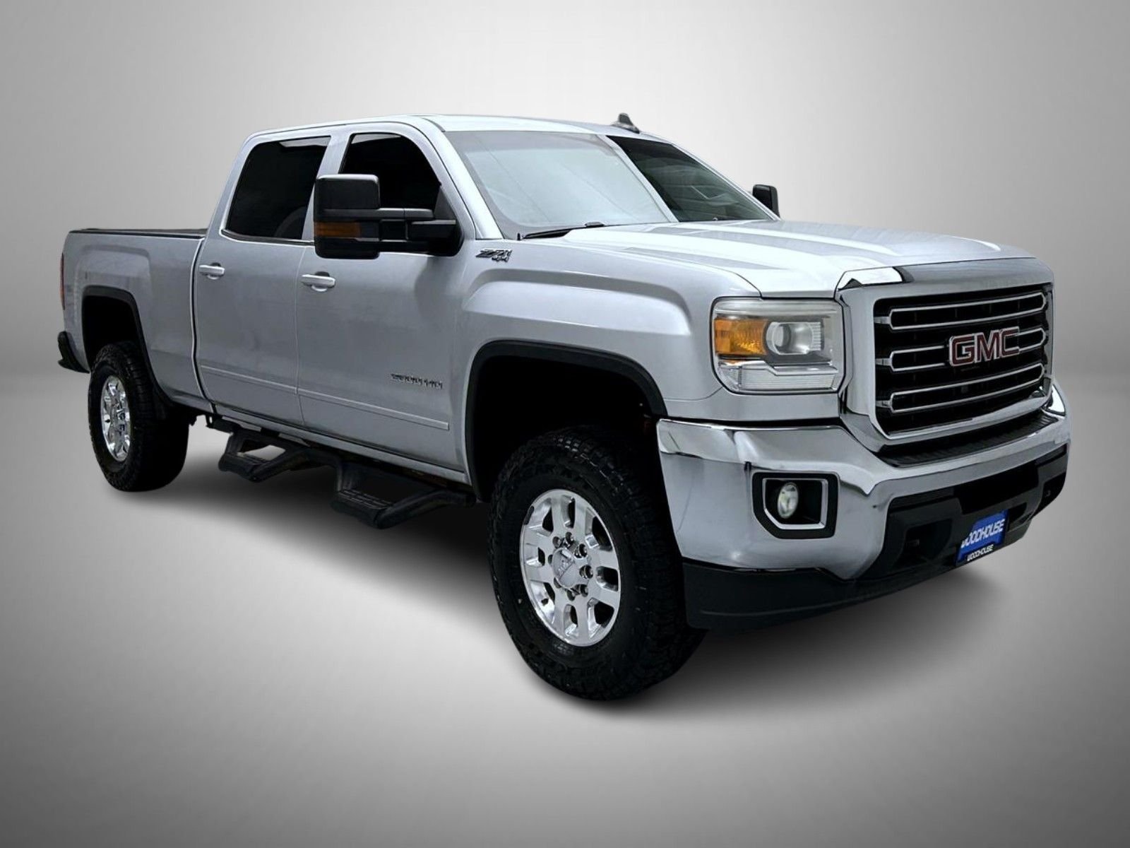 Used 2015 Silver GMC SLE image 3
