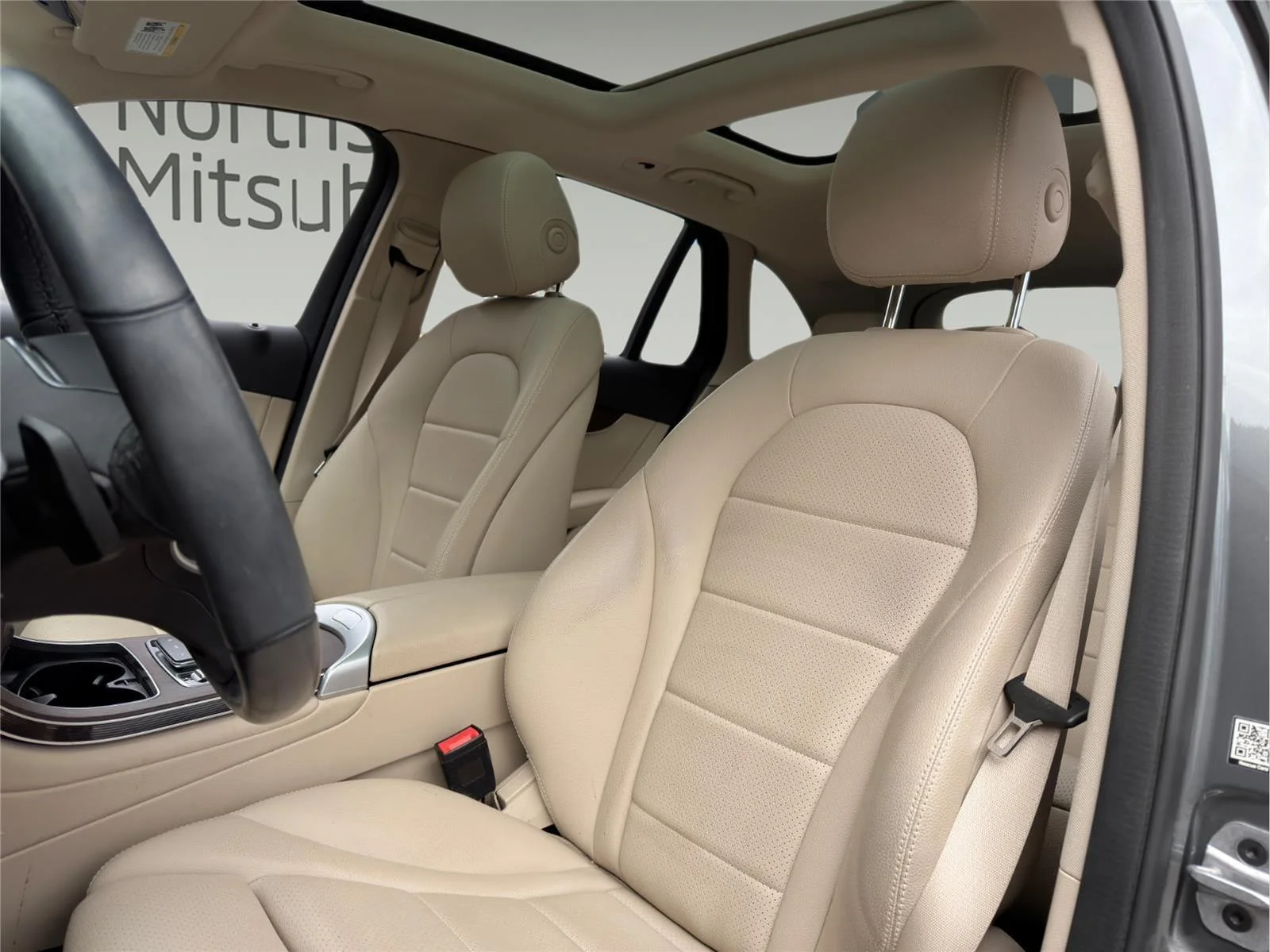 Used 2022 Selenite Grey Metallic Mercedes-Benz GLC 300 image 12