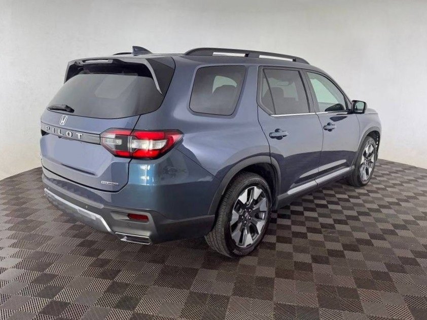Used 2026  Honda Touring image 9