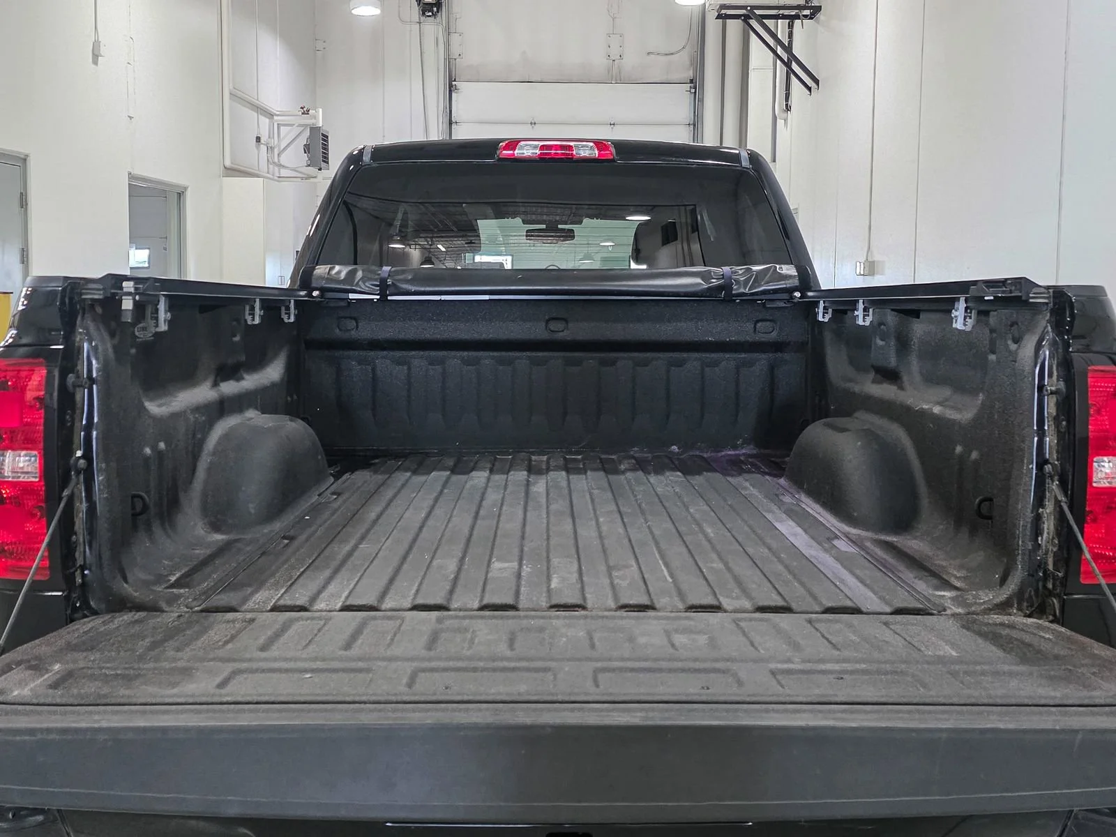 2017 Chevrolet Silverado 1500 LT - Photo 17