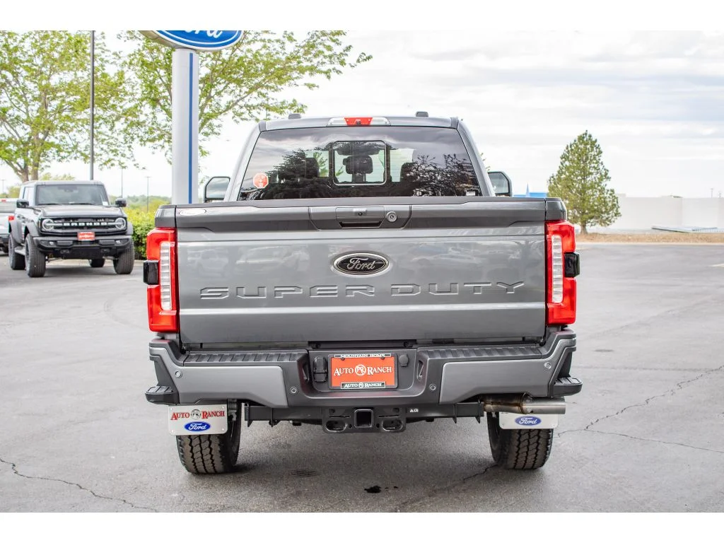 New 2026 Carbonized Gray Metallic Ford F-350® Lariat® image 7