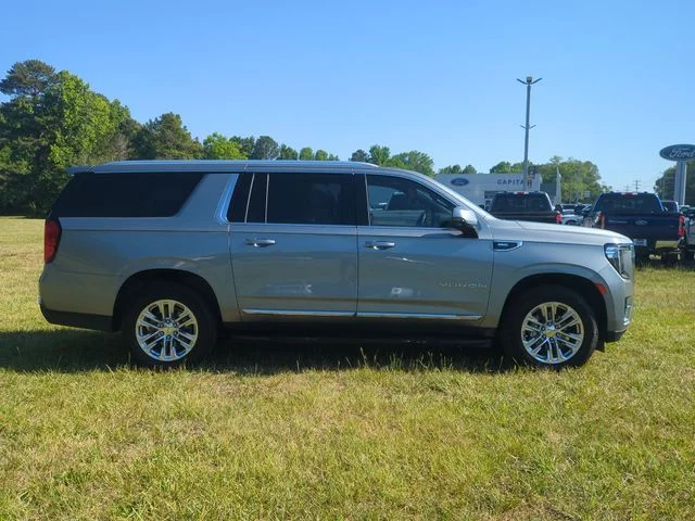 Used 2023 Silver GMC SLT image 14