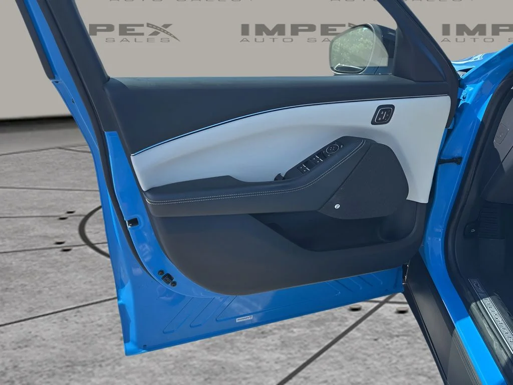Used 2023 Blue Ford Premium image 27