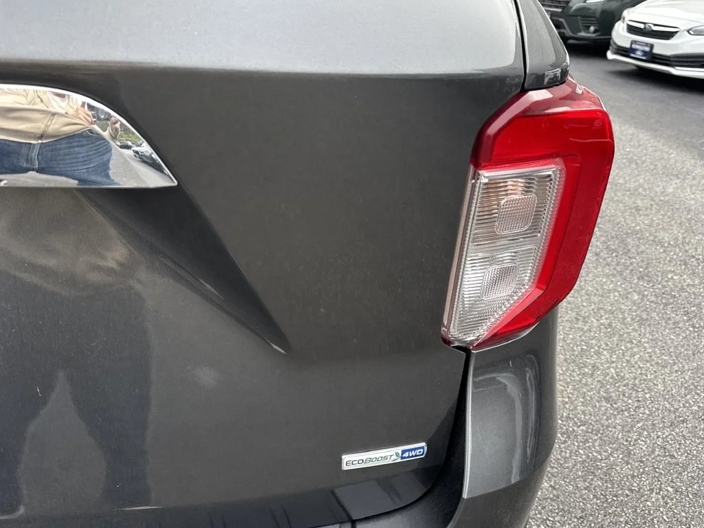 Used 2020 Gray Ford XLT image 36