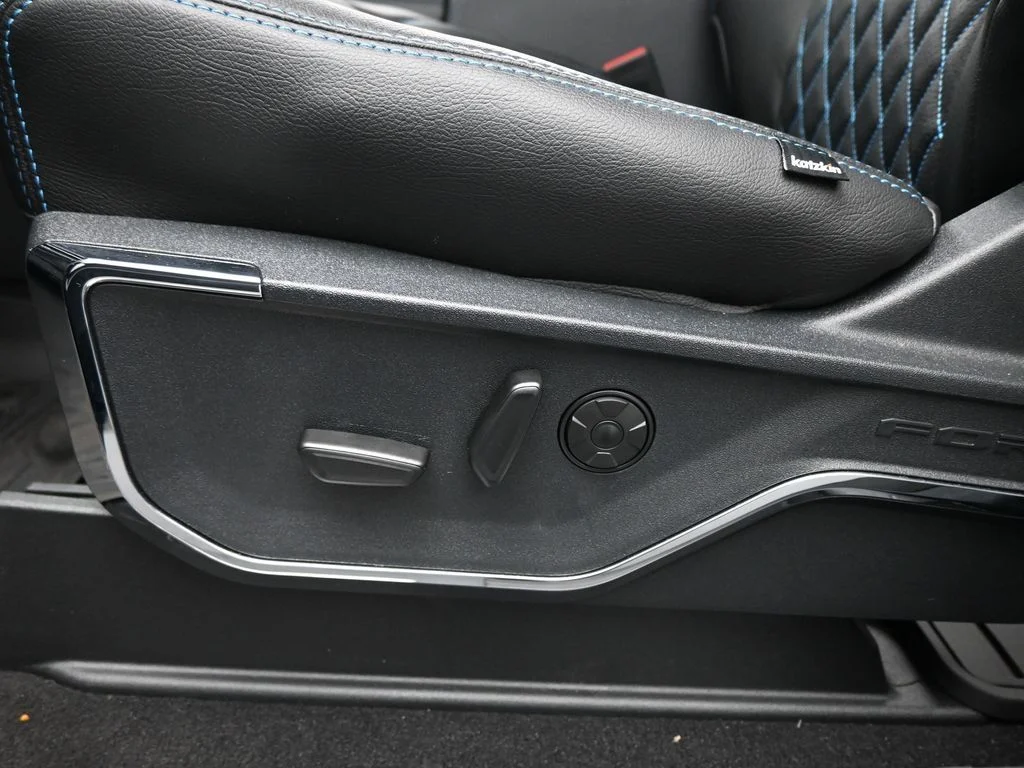 New 2025 Blue Ford Platinum image 10