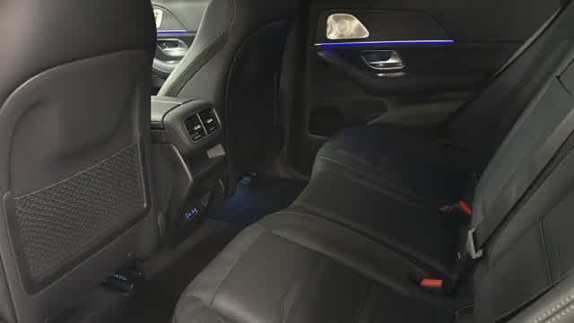 New 2026 Polar White Mercedes-Benz AMG® GLE 53 image 29