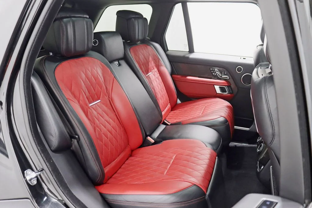 Used 2021  Land Rover SVAutobiography image 34