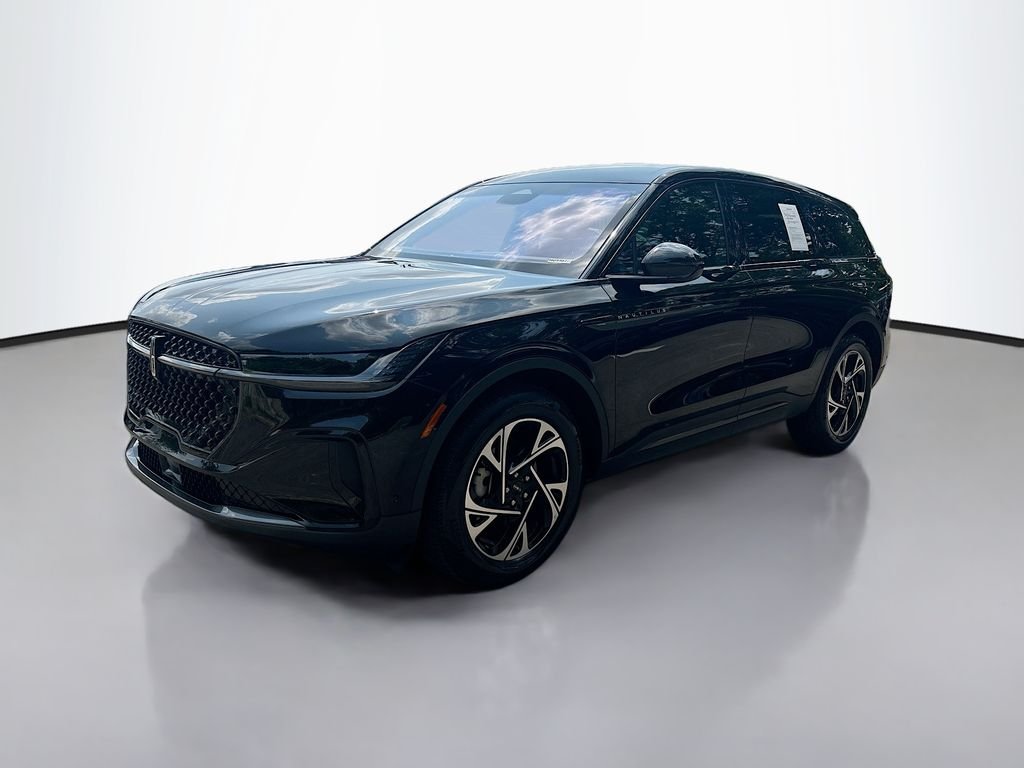 Used 2024 Infinite Black Metallic Clearcoat Lincoln Premiere image 3
