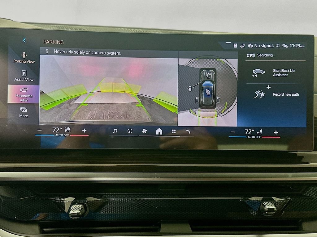 New 2026 Manhattan Green Metallic BMW xDrive40i image 13