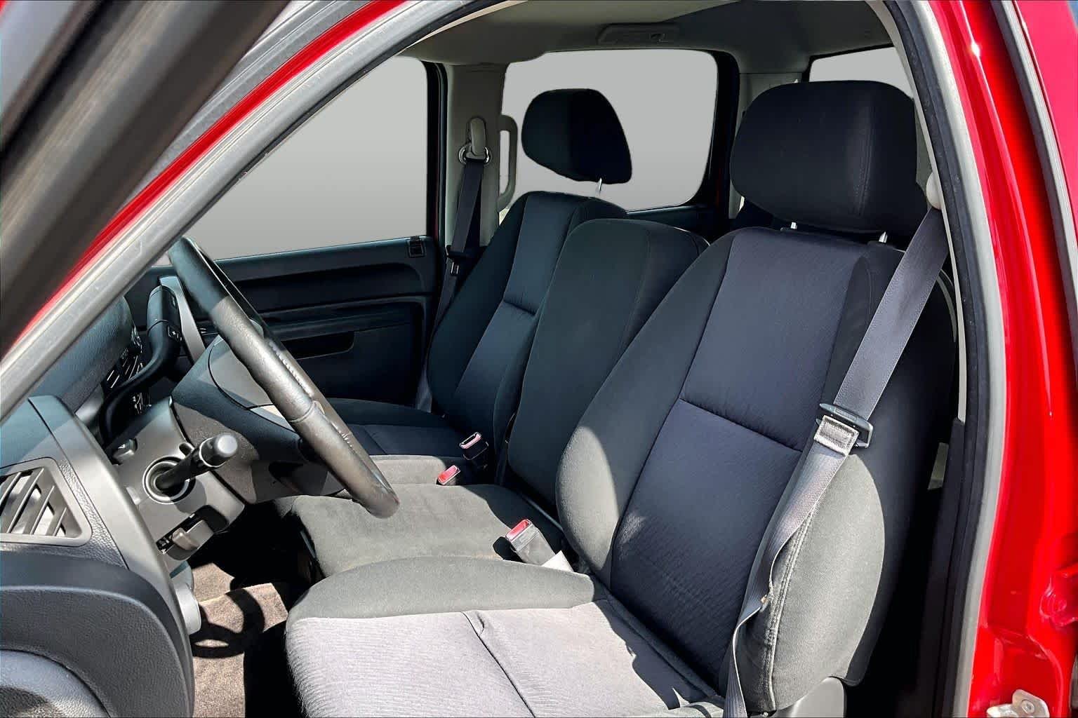 Used 2013 Fire Red GMC SLE image 7