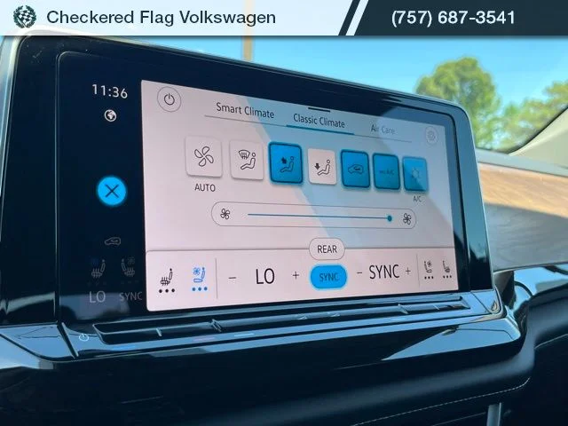 New 2026 White Volkswagen 2.0T SE w/Technology image 40