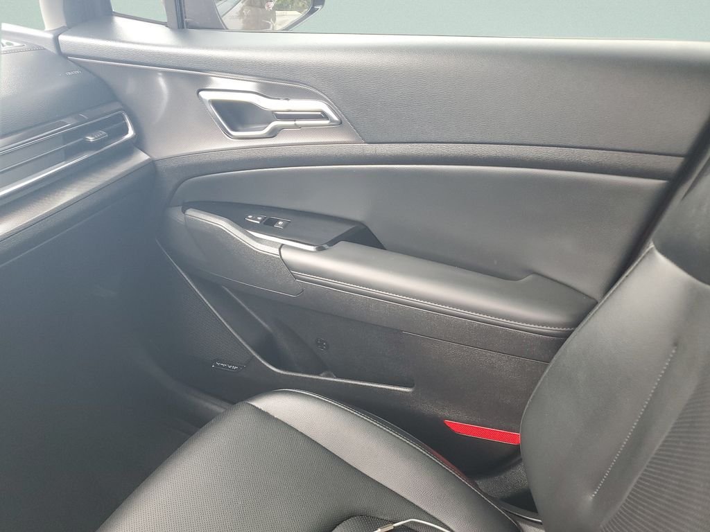 2023 Kia Sportage SX - Photo 13